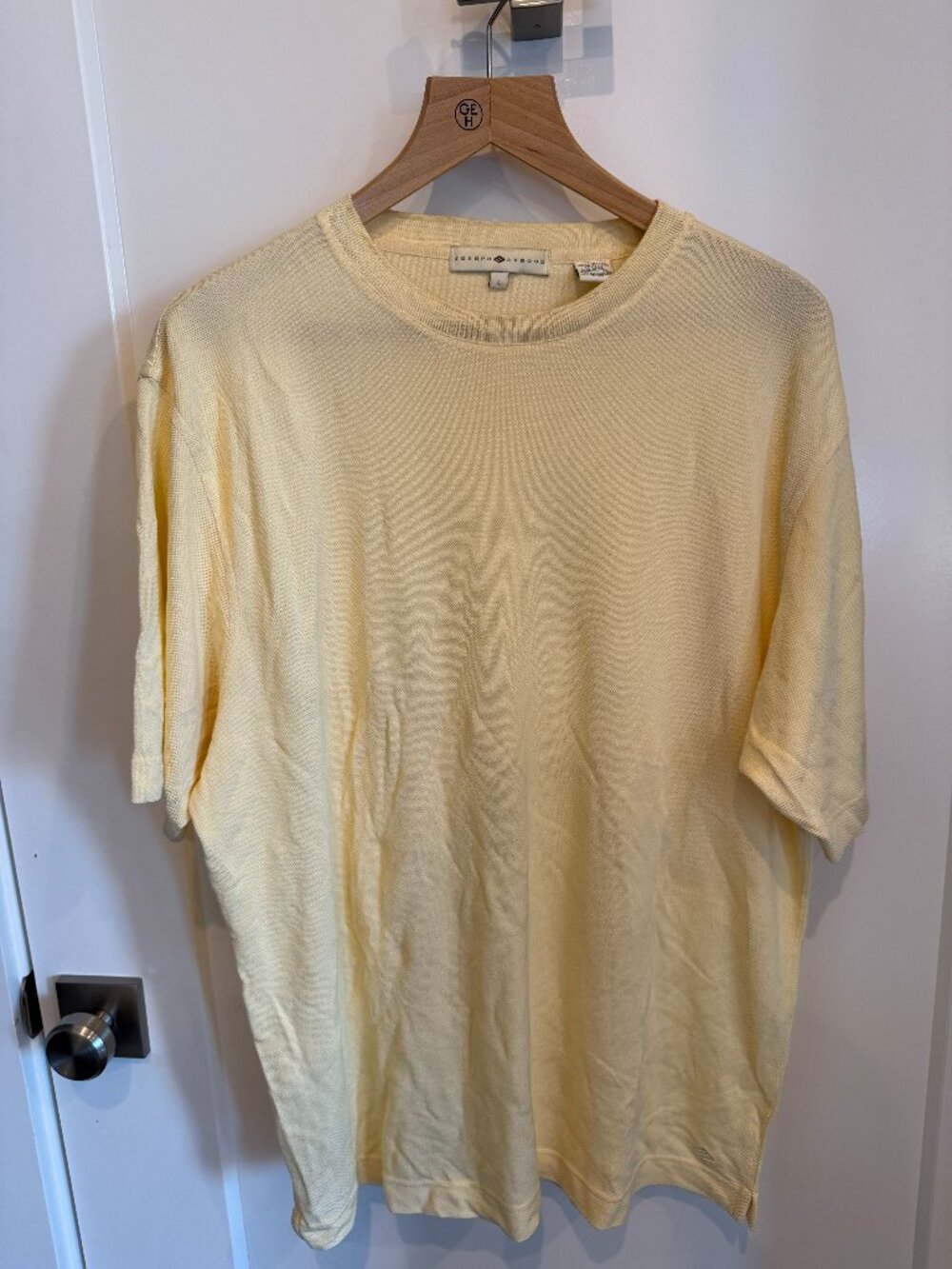 Joseph Abboud Men's Large Yellow Crew Neck Short Sleeve Shirt